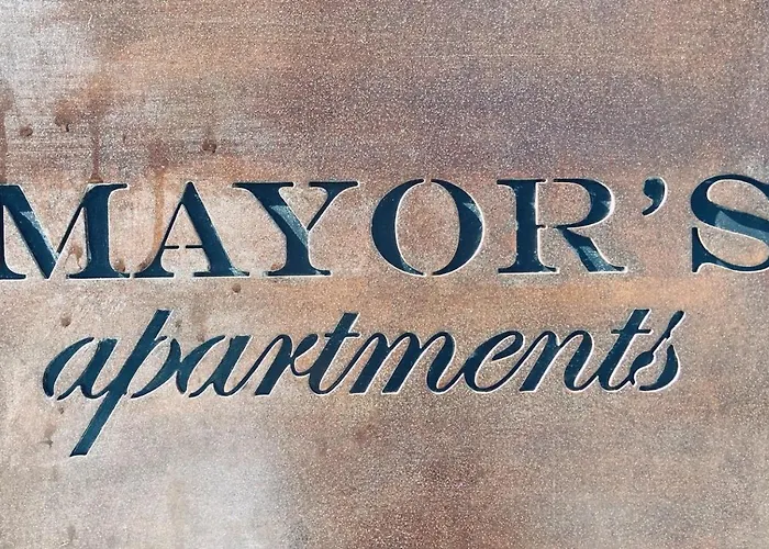 Mayor\'S Apartments